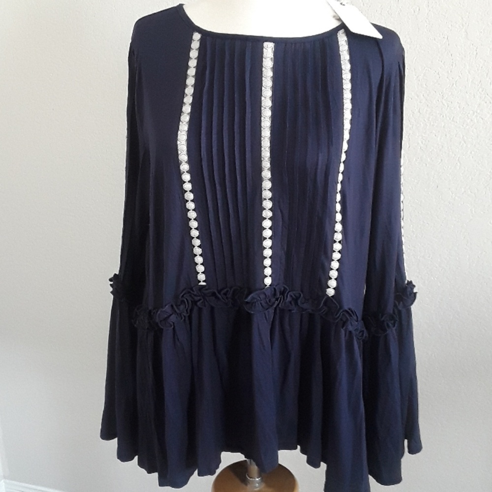 Lumie top - Picture 1 of 5